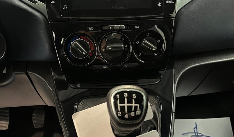 YPSILON PLATINO HYBRID 2024 | UFFICIALE FIAT ITALIA pieno