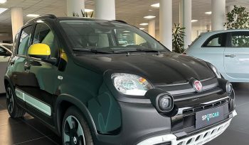 FIAT PANDINA CROSS HYBRID pieno