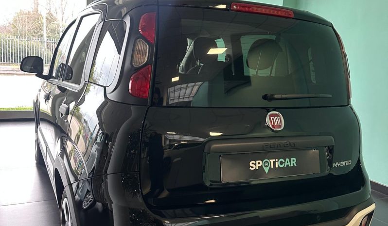 FIAT PANDINA CROSS HYBRID pieno