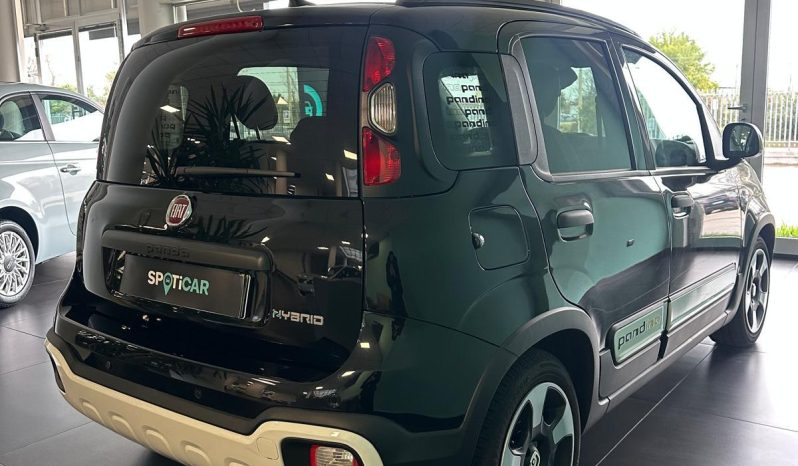 FIAT PANDINA CROSS HYBRID pieno