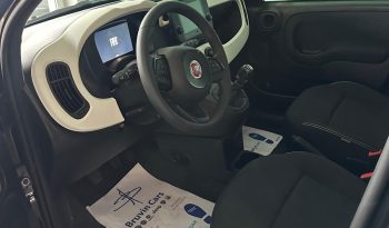 FIAT PANDINA CROSS HYBRID pieno