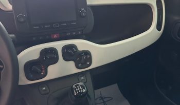 FIAT PANDINA CROSS HYBRID pieno