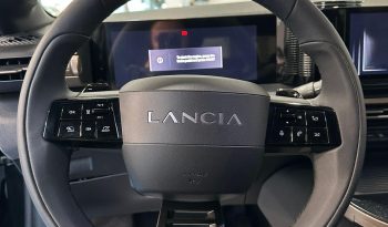 Nuova Ypsilon LX Hybrid 100 CV Automatica – Eleganza Senza Compromessi pieno