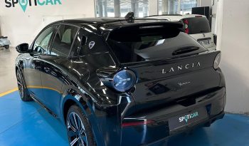 Nuova Ypsilon LX Hybrid 100 CV Automatica – Eleganza Senza Compromessi pieno