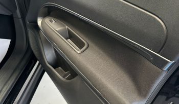 ✨ Nuova Fiat 600 Pop Hybrid: il SUV compatto che cambia il tuo modo di guidare. pieno