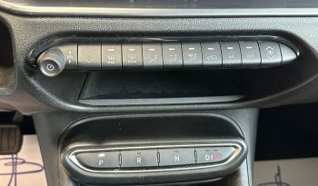 ✨ Nuova Fiat 600 Pop Hybrid: il SUV compatto che cambia il tuo modo di guidare. pieno