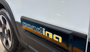 PRONTA A PARTIRE: NUOVA FIAT PANDINA CROSS HYBRID pieno
