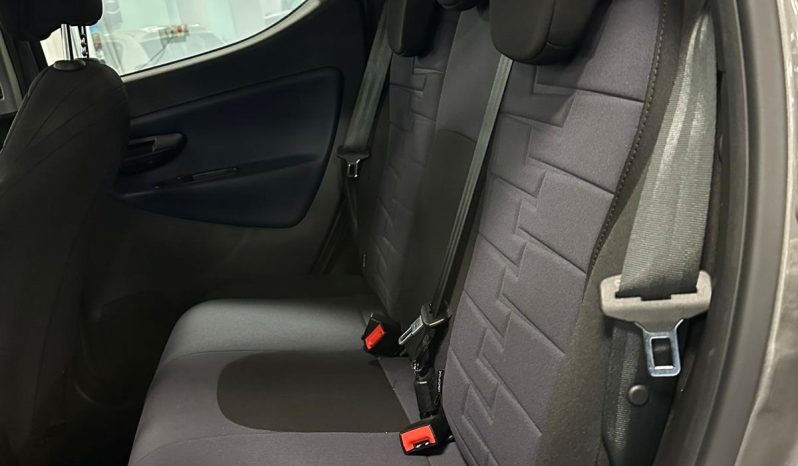 PICCOLA FUORI, PREMIUM DENTRO. pieno