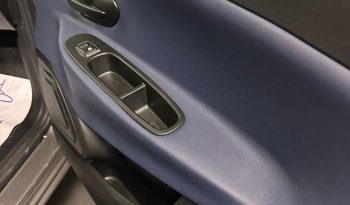 PICCOLA FUORI, PREMIUM DENTRO. pieno