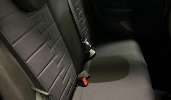 PICCOLA FUORI, PREMIUM DENTRO. pieno