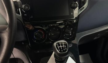 PICCOLA FUORI, PREMIUM DENTRO. pieno
