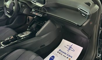 136 CV DI EMOZIONI. SCOPRI LA NUOVA PEUGEOT 208 GT! pieno