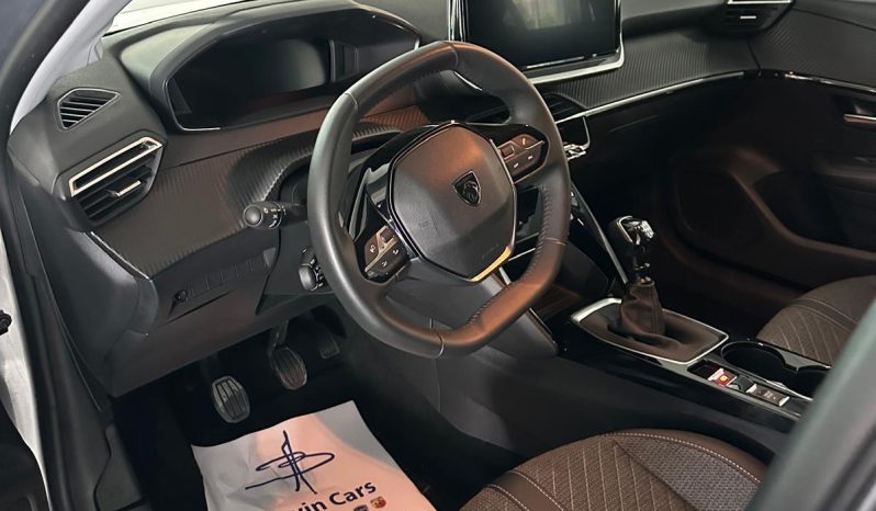 NUOVA PEUGEOT 208 ALLURE PACK 2025 – DISPONIBILITÀ IMMEDIATA pieno
