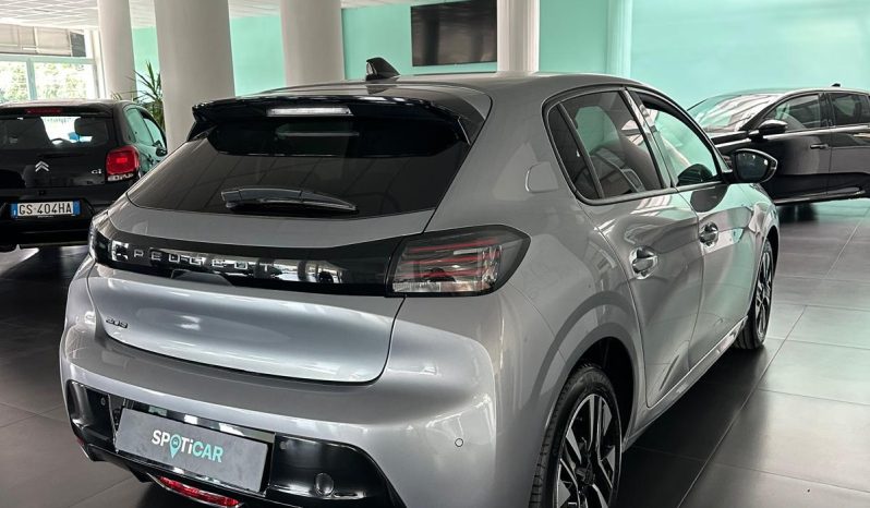 NUOVA PEUGEOT 208 ALLURE PACK 2025 – DISPONIBILITÀ IMMEDIATA pieno
