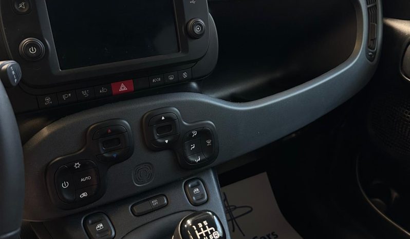 ULTIMA DISPONIBILITÀ! FIAT PANDA CROSS HYBRID 2024 – VERSIONE CROSS pieno