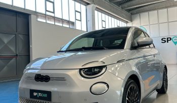 FIAT 500e LA PRIMA – KM ZERO, FULL OPTIONAL pieno