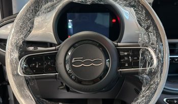 FIAT 500e LA PRIMA – KM ZERO, FULL OPTIONAL pieno