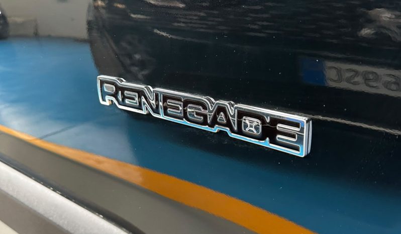 Più potenza, meno consumi: scopri la Jeep Renegade e-Hybrid! pieno