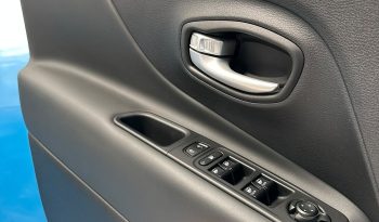 Più potenza, meno consumi: scopri la Jeep Renegade e-Hybrid! pieno