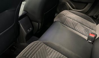 Eleganza italiana, tecnologia e cambio automatico: scopri la nuova Ypsilon LX. pieno