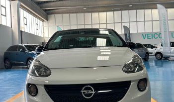 NON È UNA SEMPLICE UTILITARIA… È UNA OPEL ADAM! pieno
