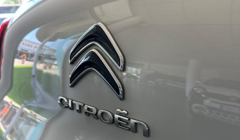 La citycar che unisce stile e comfort: Citroën C3 Feel Automatica. pieno