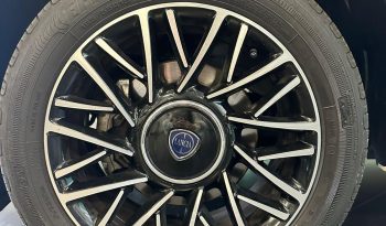 ⏳ Ultima occasione! La Ypsilon Platino Hybrid è pronta a partire. pieno