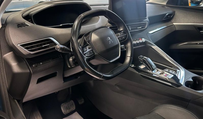 Comfort assoluto con la Peugeot 3008 Automatica pieno