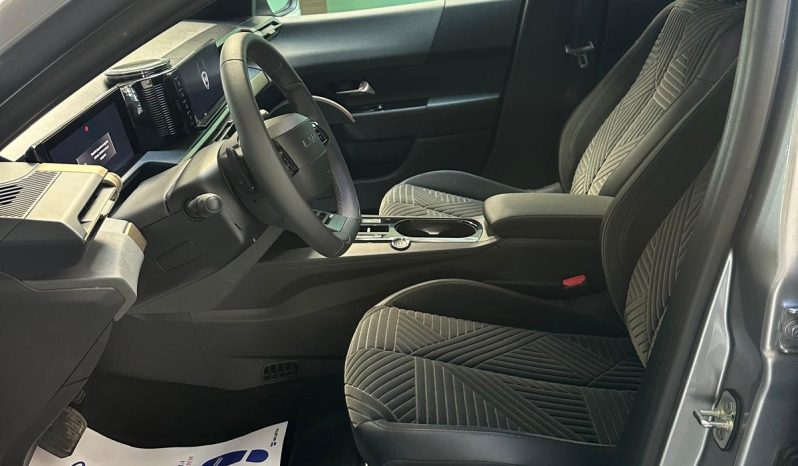 Full LED, Keyless e Apple CarPlay Wireless: il futuro è già qui pieno