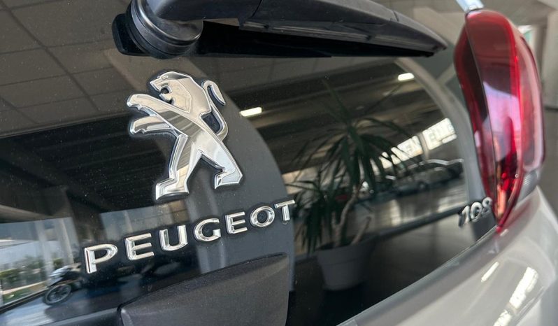 Una citycar che ti semplifica la vita pieno