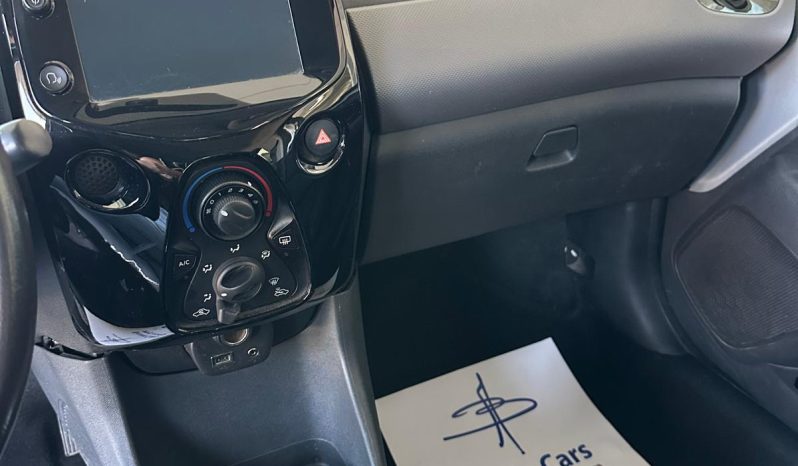 Una citycar che ti semplifica la vita pieno