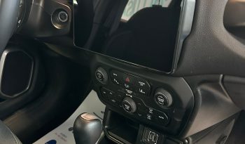 Comfort assoluto con la Jeep Renegade e-Hybrid Automatica pieno