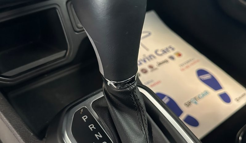 Comfort assoluto con la Jeep Renegade e-Hybrid Automatica pieno