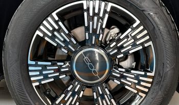 SALI A BORDO DELLA NUOVA FIAT 600… È PRONTA PER TE! pieno