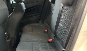SALI A BORDO DELLA NUOVA FIAT 600… È PRONTA PER TE! pieno