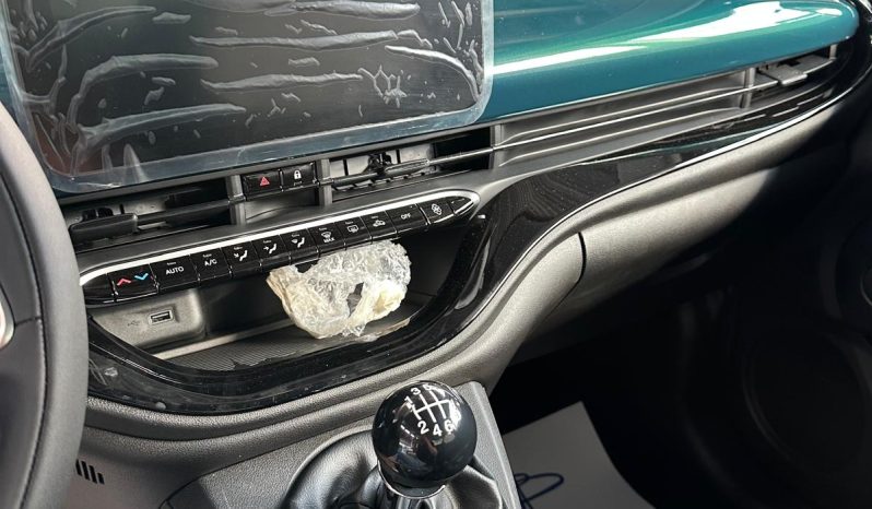 NUOVA FIAT 500 ICON HYBRID ⭐ KM ZERO – La regina delle city car ti aspetta! pieno