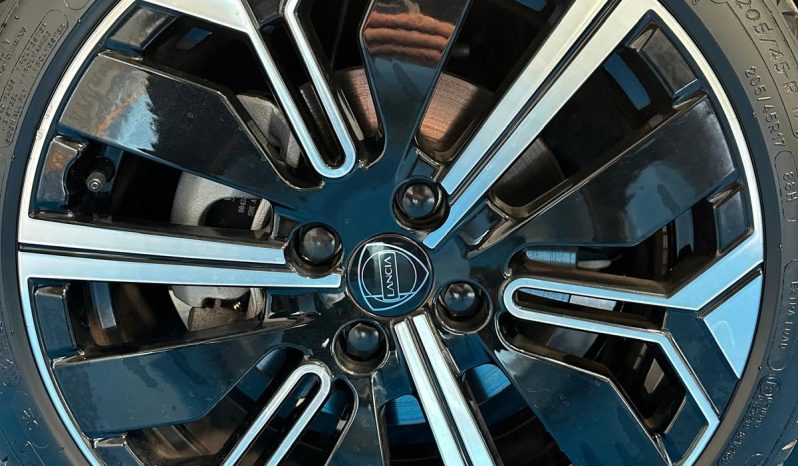 LA YPSILON CHE NON PASSA INOSSERVATA! 🔥 LX HYBRID AUTOMATICA pieno