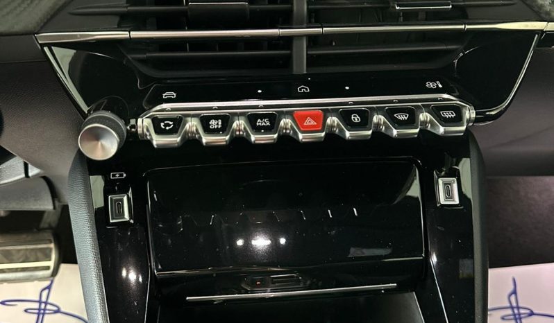 LA 208 PIÙ GRINTOSA È ARRIVATA! 🔥 PEUGEOT GT 136 CV pieno
