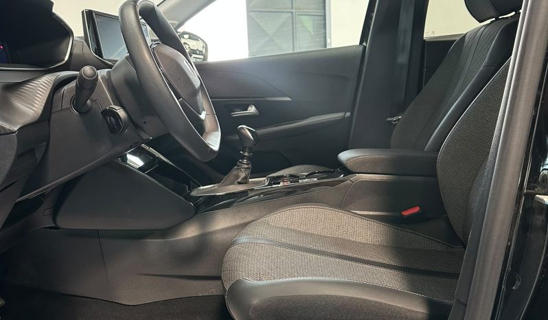 PEUGEOT 208 ALLURE: IMPOSSIBILE NON NOTARLA! pieno