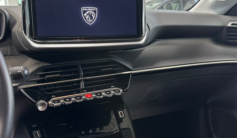 PEUGEOT 208 ALLURE: IMPOSSIBILE NON NOTARLA! pieno