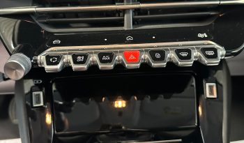PEUGEOT 208 ALLURE: IMPOSSIBILE NON NOTARLA! pieno