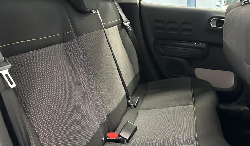 AUTOMATICA, BICOLORE E CON 110 CV: LA CITROËN C3 CHE NON PASSA INOSSERVATA! pieno