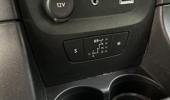 AUTOMATICA, BICOLORE E CON 110 CV: LA CITROËN C3 CHE NON PASSA INOSSERVATA! pieno