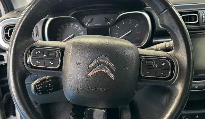 AUTOMATICA, BICOLORE E CON 110 CV: LA CITROËN C3 CHE NON PASSA INOSSERVATA! pieno