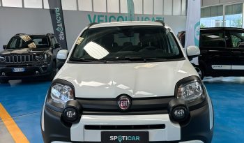PANDA CROSS HYBRID 2024 🔥 La city car dal carattere deciso! pieno