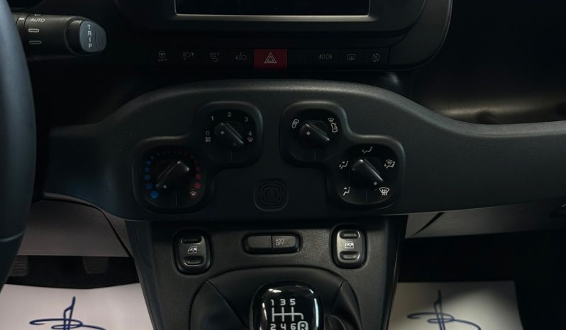 PANDA CROSS HYBRID 2024 🔥 La city car dal carattere deciso! pieno
