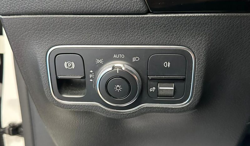 LA CLASSE B CHE STAVI CERCANDO! Mercedes-Benz 180 d Automatic Executive pieno
