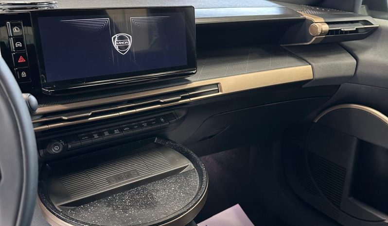 LA CITY CAR PREMIUM HA UN NUOVO NOME: YPSILON! pieno