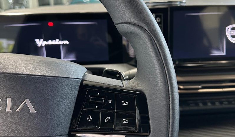 LA CITY CAR PREMIUM HA UN NUOVO NOME: YPSILON! pieno
