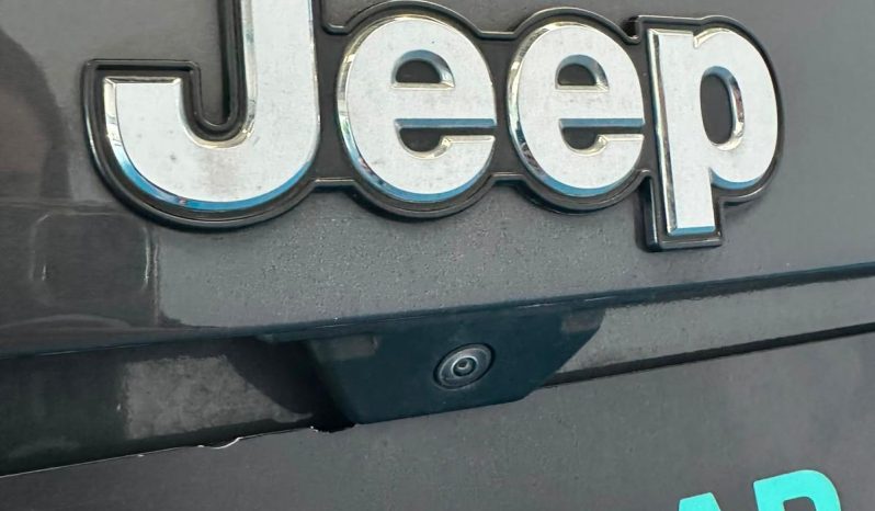 JEEP RENEGADE HYBRID IL CARATTERE È DI SERIE! pieno
